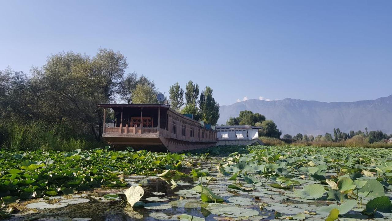 Kings Houseboats Hotel Srīnagar Kültér fotó