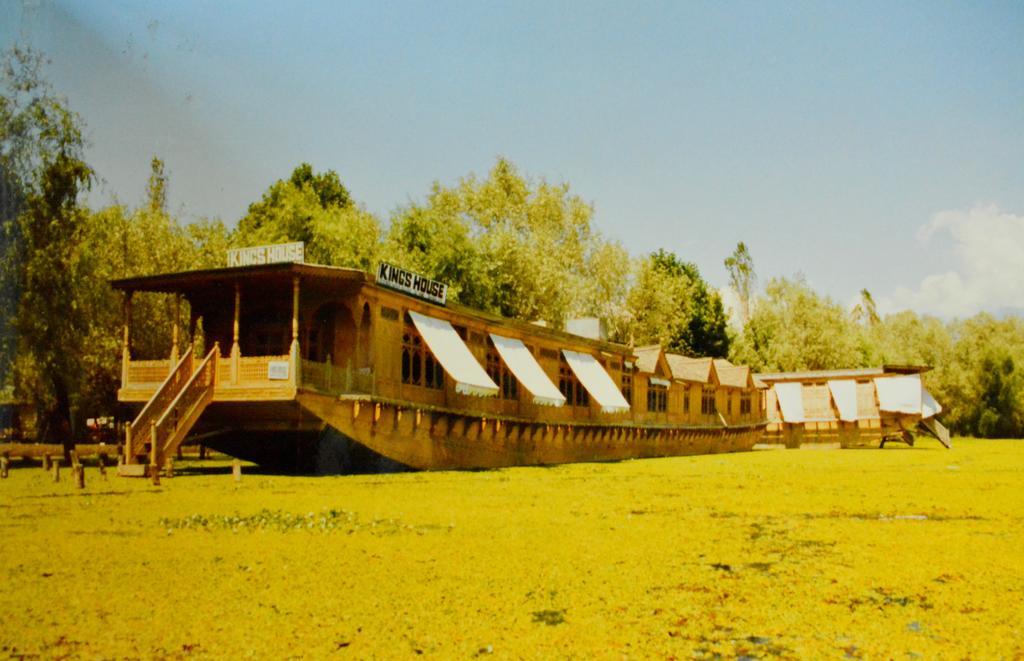 Kings Houseboats Hotel Srīnagar Kültér fotó